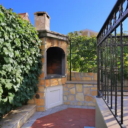 Apartment By The Sea Kanica, - 11745