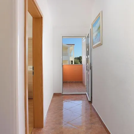 Διαμέρισμα By The Sea Kanica, - 11745 *