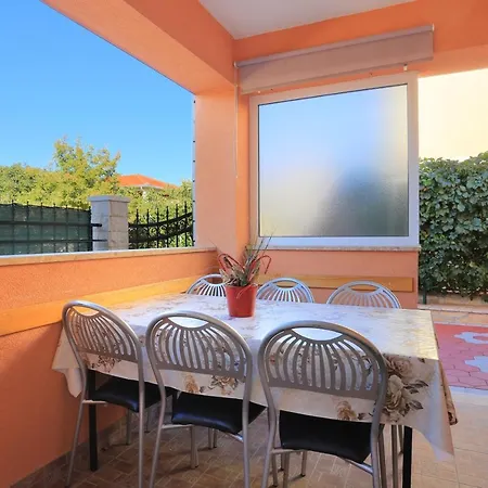 Διαμέρισμα By The Sea Kanica, - 11745 Rogoznica (Sibenik-Knin)