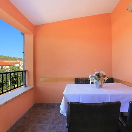 Διαμέρισμα By The Sea Kanica, - 11745 *