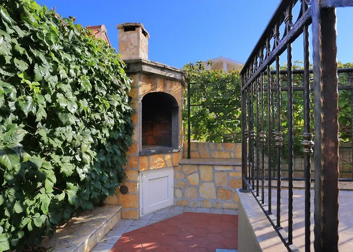 Apartment By The Sea Kanica, - 11745